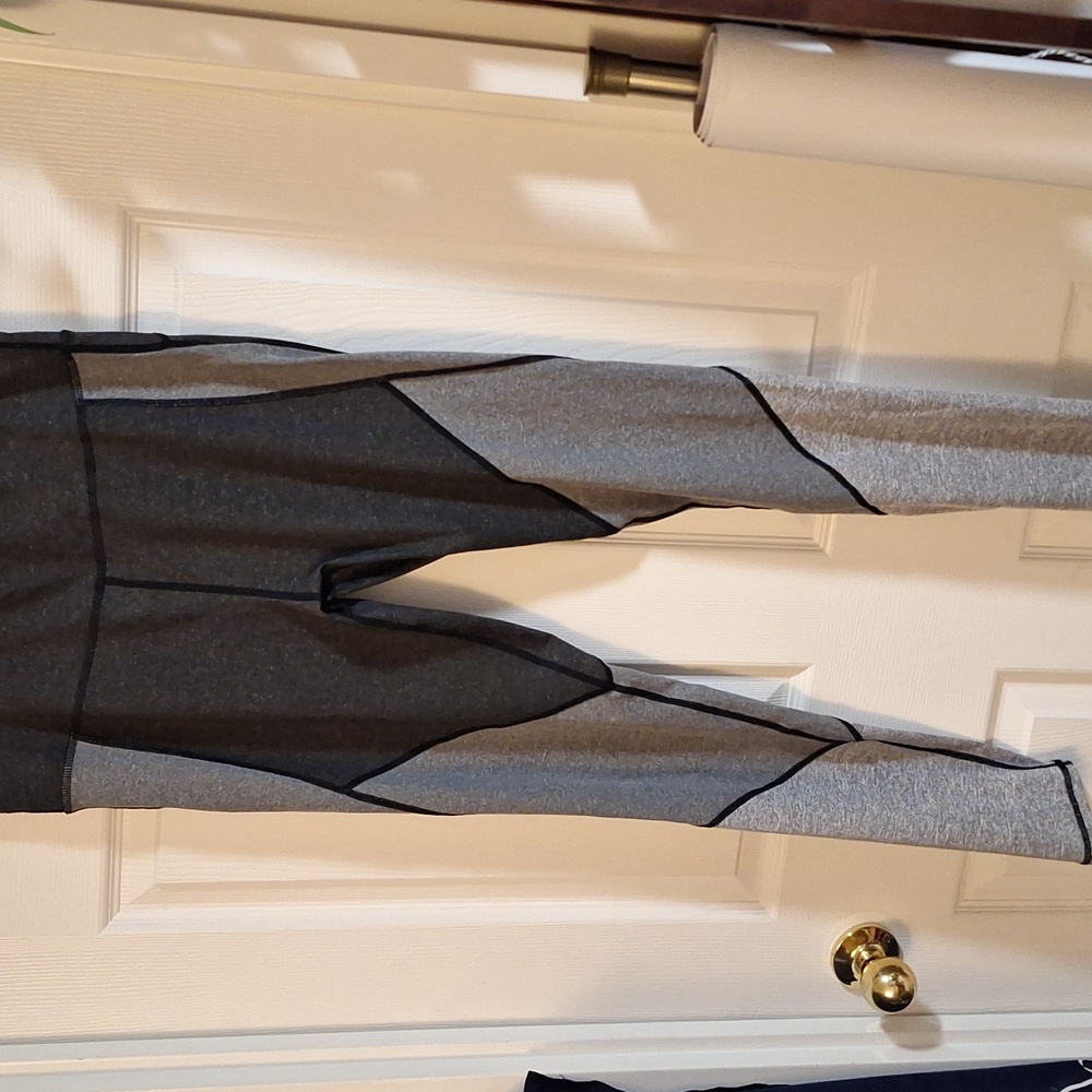 2 for $12: Queenie Ke Grey Leggings - US XXL